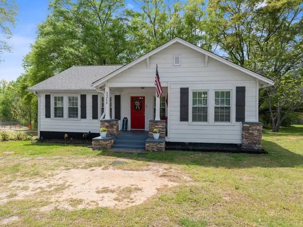 3215 Geer Hwy, Marietta, SC 29661