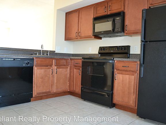 4th image of 785 Cherrybark Ln APT B