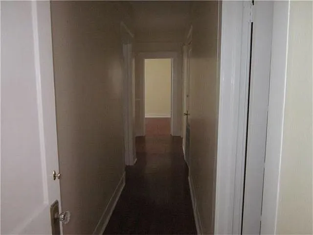2211 Jefferson Ave — Photo 7