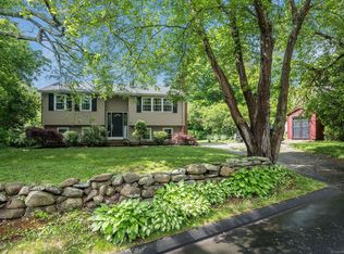 47 Willow Ln, Clinton, CT 06413
