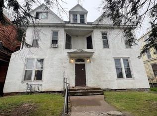 1513 E Superior St APT 4, Duluth, MN 55812