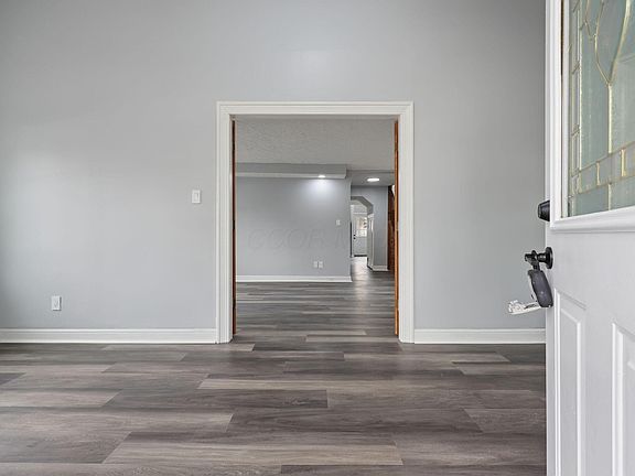 5th image of 62 Highland Ave