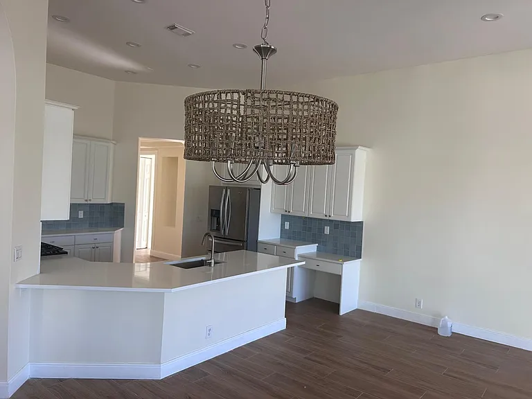 8992 Lakes Blvd — Photo 10