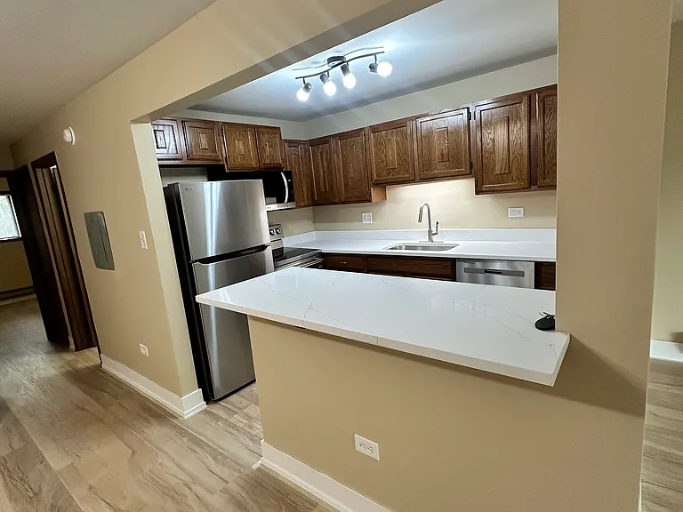 1856 N Goodwin Dr #1B — Photo 11