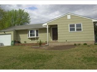 108 Tunes Brook Dr, Brick, NJ 08723