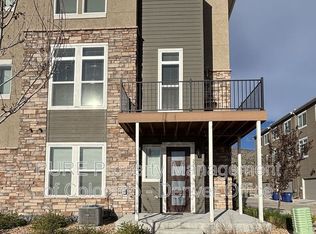 2215 S Poppy St, Lakewood, CO 80228
