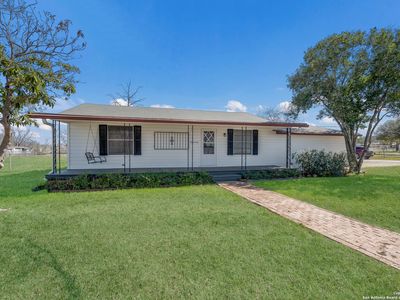 1014 Berlin, Castroville, TX, 78009