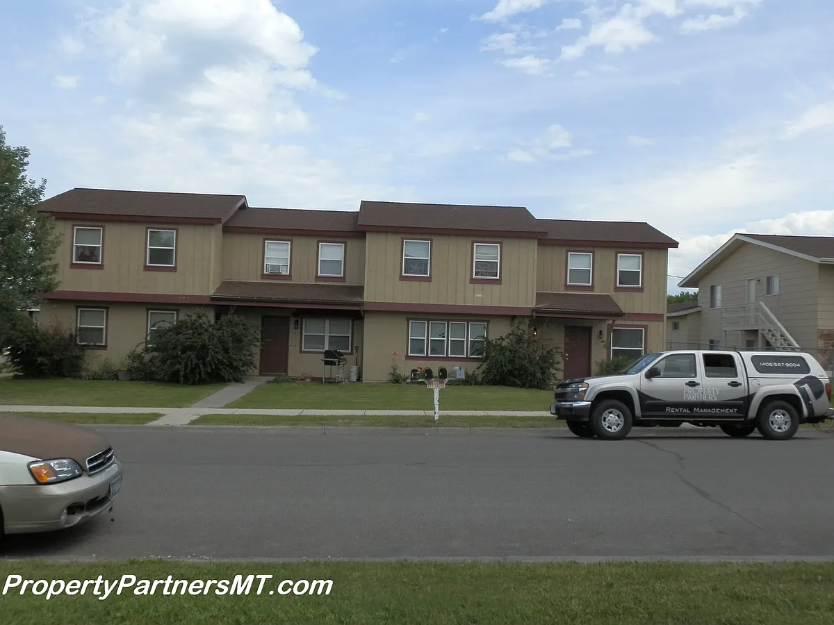 Building Photo - 504 S 20th Ave