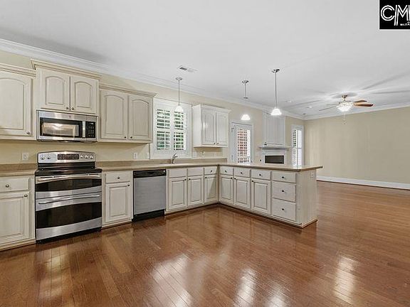 5th image of 180 Shoal Ct