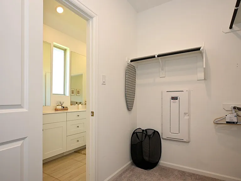3057 Pensacola Dr — Photo 36