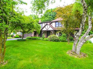 32 Kirkstone Pass, Rochester, NY 14626