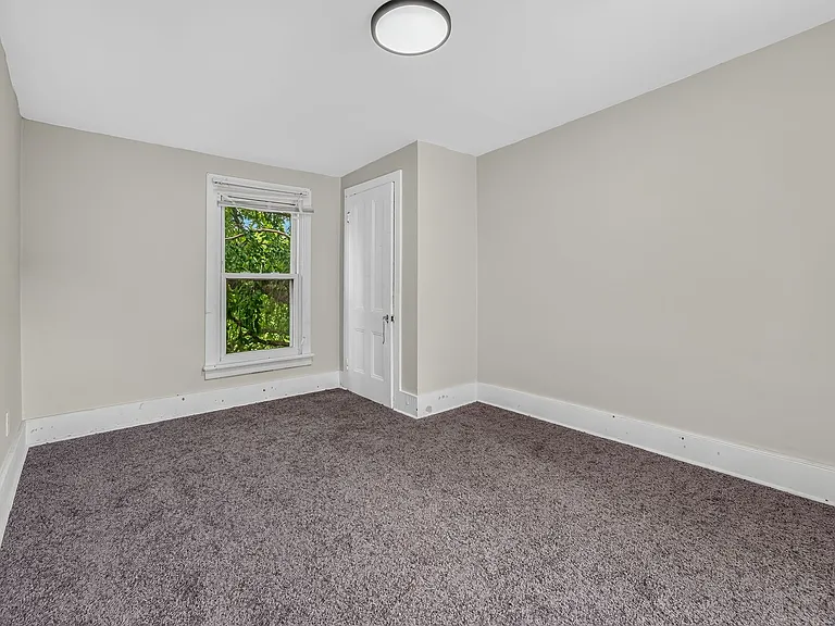 40 Brunswick Ave #2 — Photo 10