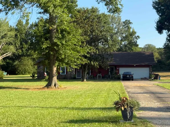 67 Friendship Rd, Conway, AR 72032