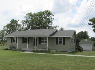 2481 Threeway Rd, Warsaw, VA 22572