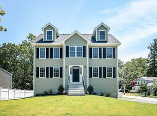 10 White St, Tewksbury, MA 01876