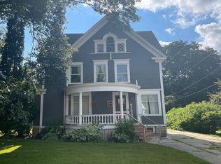 616 S Grove St, Ripon, WI 54971