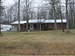 335 Pine Hill Rd, Oneida, TN 37841