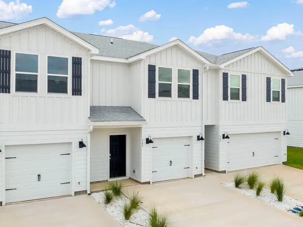 426 Chateau Ln, Port Saint Joe, FL 32456