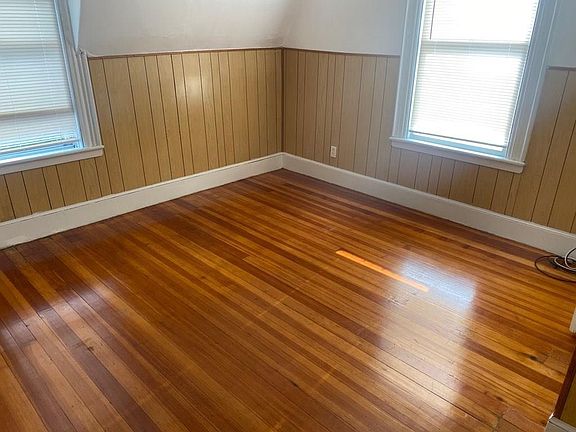 4th image of 93-95 Beacon Hill Ave #3
