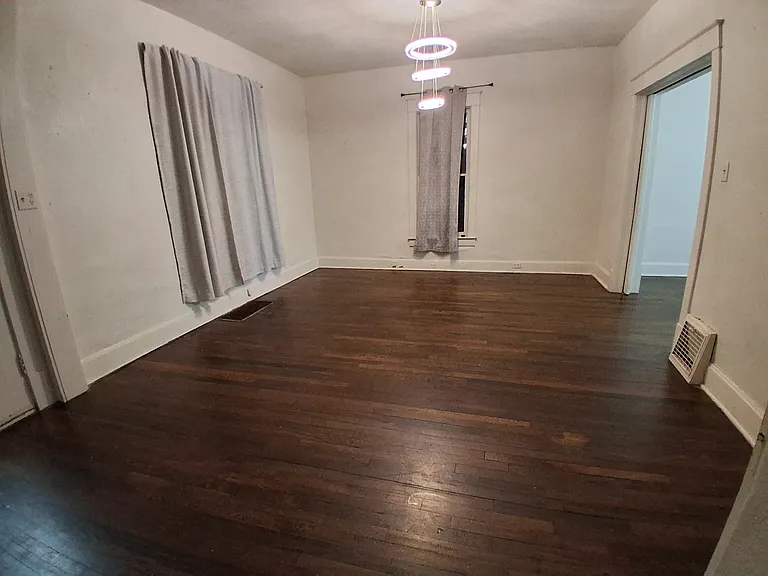 944 Riverview Ave — Photo 16
