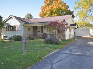 112 Parish Ave, Hubbard, OH 44425