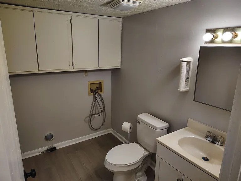 1161 Patrick Dr — Photo 12