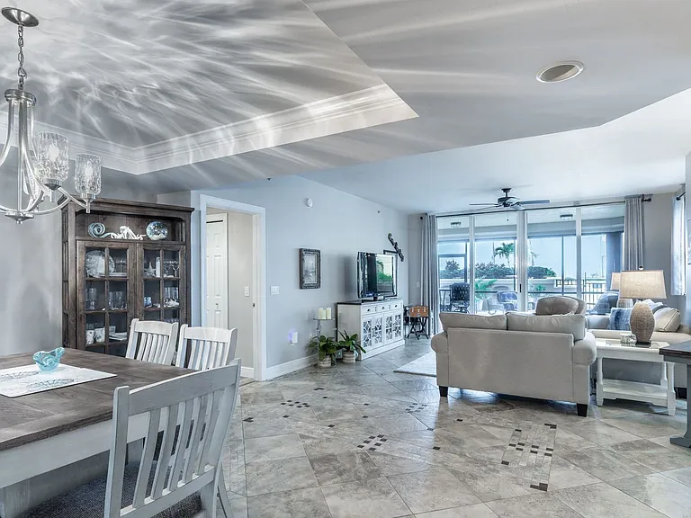 3313 Sunset Key Cir #107 — Photo 22