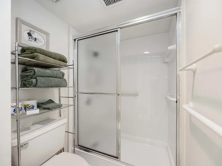 5050 Marianne Key Rd #1B — Photo 16