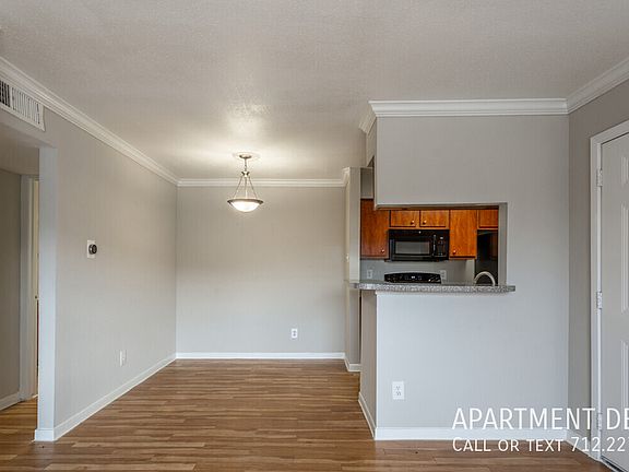 3rd image of 3108 69th St #4060