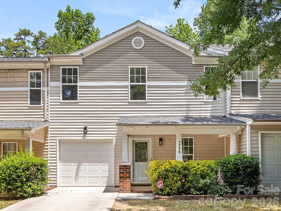 1st image of 5536 Franklin Springs Cir