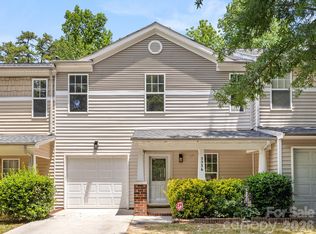 5536 Franklin Springs Cir, Charlotte, NC 28217