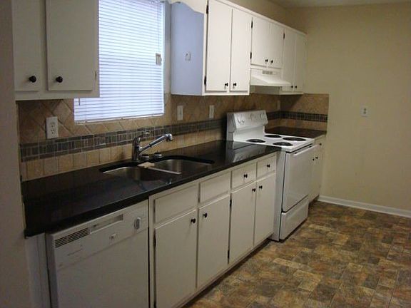 4th image of 2735 Van Ct