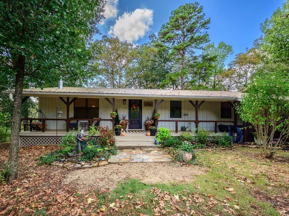 156 River Ln, Mena, AR 71953