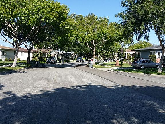 2nd image of 4232 W 172nd St