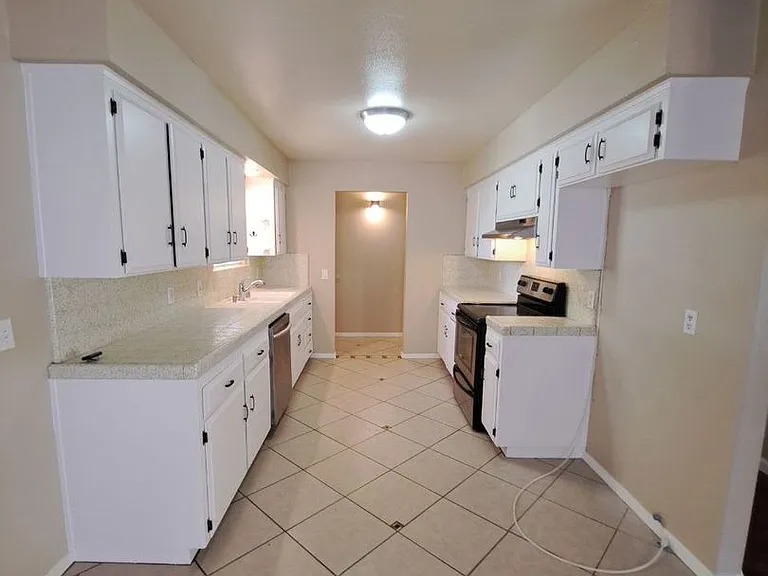 15262 W El Mar Ln — Photo 3