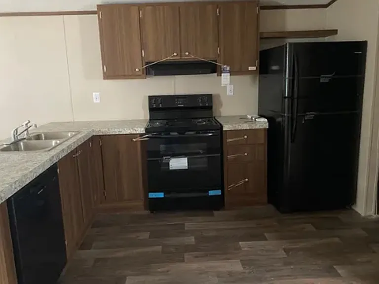 7334 State Highway 135 E — Photo 21