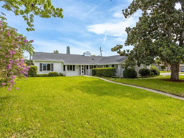 2201 Sunderland Rd, Maitland, FL 32751