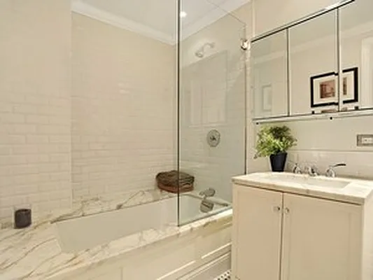 Sold by Corcoran | media 7