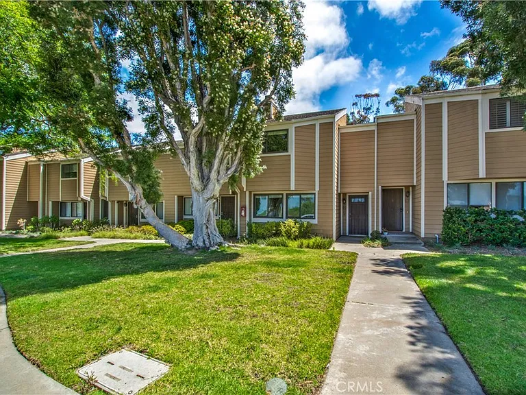 19 Seabird Ct #13 — Photo 4