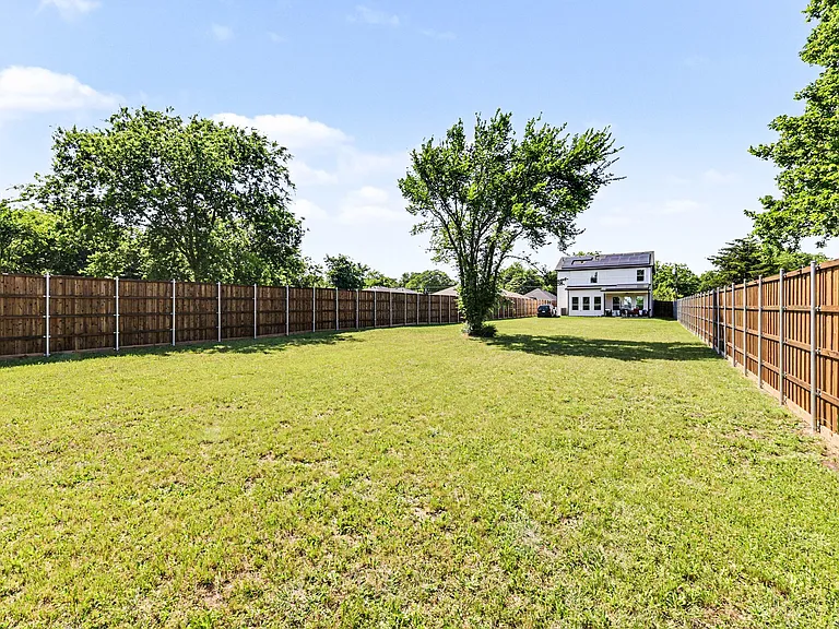 2742 Marjorie Ave — Photo 46