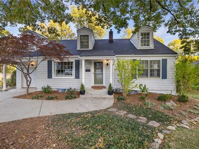 8015 Canterbury St, Prairie Village, KS, 66206