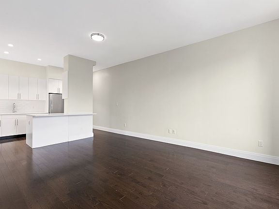 4th image of 98 Morningside Ave APT 64