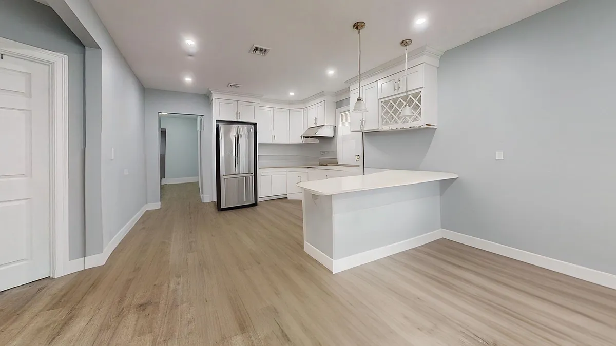 Building Photo - 308 Cherry St #1J