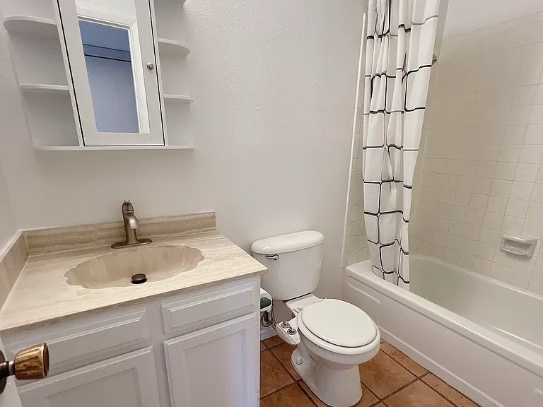 7304 Christy Ave NE — Photo 9