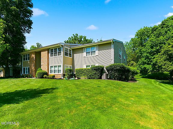 3rd image of 106 Viburnum Terrace #307