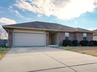 3232 E Liberty St, Republic, MO 65738