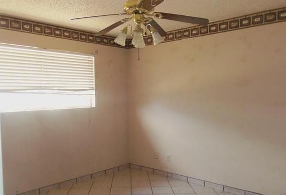 5th image of 8436 W Mackenzie Dr