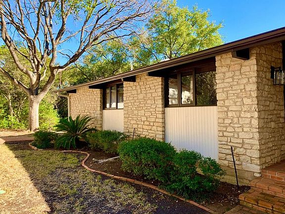 2nd image of 1101 Crystal Creek Dr