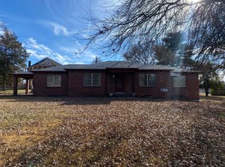 20 Orchard Dr, Belleville, IL 62221