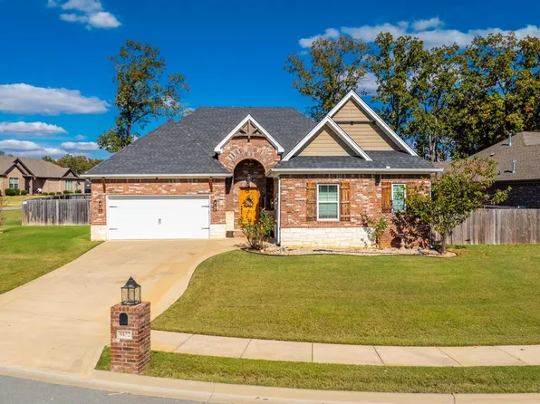 9432 Oak Forest Ln, Sherwood, AR 72120